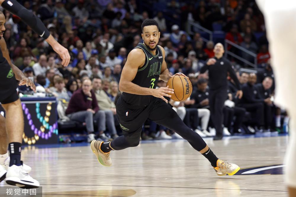 击了他们在 击了他们在