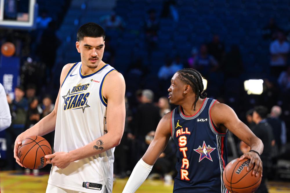 泳比赛中摘 泳比赛中摘